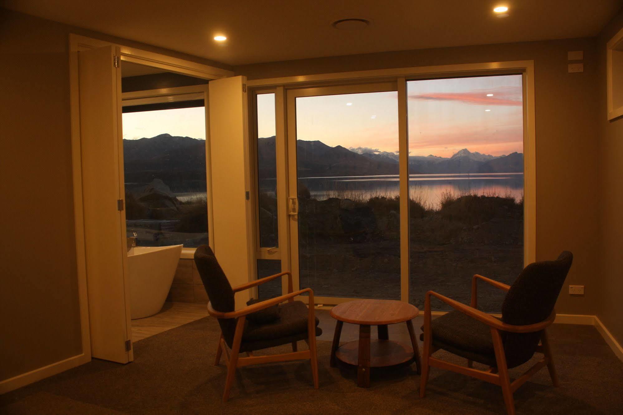 Lakestone Lodge Pukaki Exterior photo