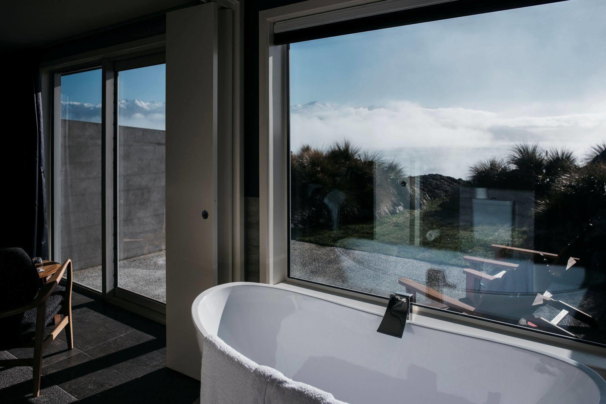 Lakestone Lodge Pukaki Exterior photo